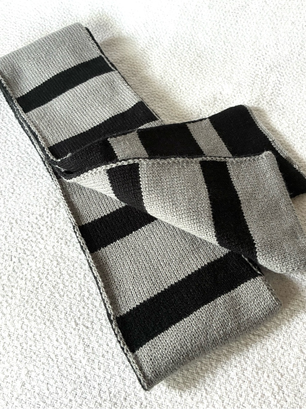 Minions Gray & Black Striped Knit Scarf Illumination Universal 56” x 4”